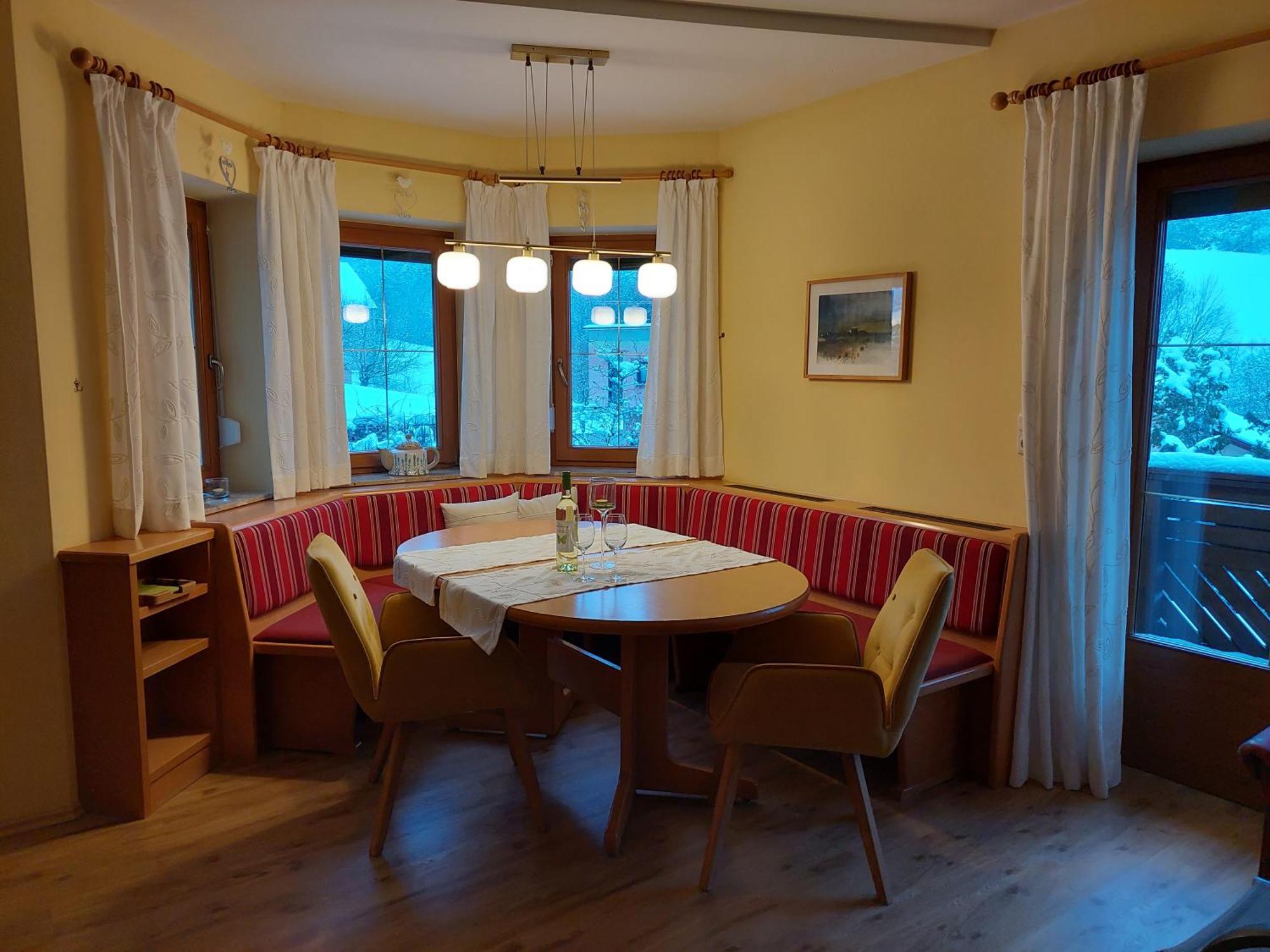 Anna'S Home - Ferienwohnungen Ratsch an der Weinstrasse Room photo